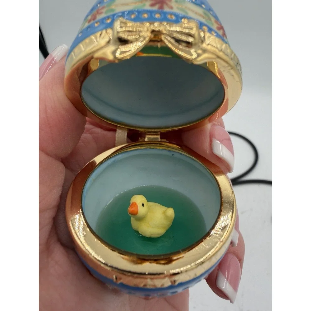 Hallmark Keepsake Easter Ornament 🐣🌸 